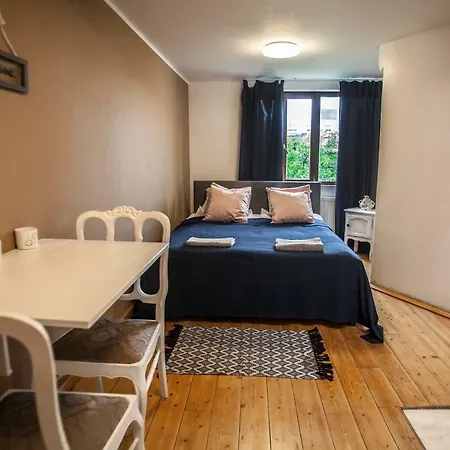 Daily - * Anversa