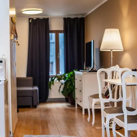 Daily - * Anversa
